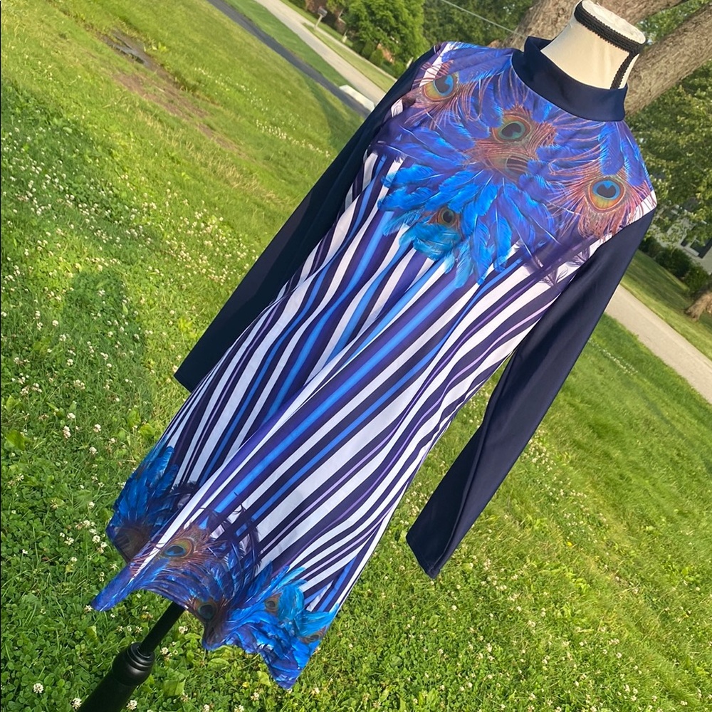 NWT betrue sport 2 pieces swimsuit Blue and White Peacock Feather 🪶 . Size XL . - Picture 6 of 12